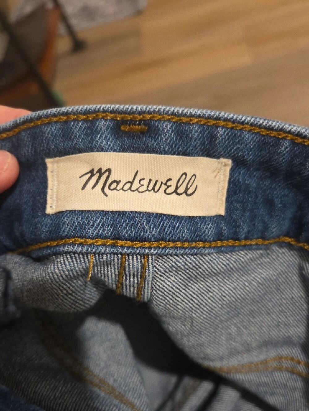 Madewell Straight-Leg Jeans in Dark Blue Denim - Picture 5 of 8
